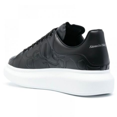 Alexander McQueen Ayakkabı Debossed Logo Siyah - Alexander Mcqueen Erkek Ayakkabi Alexander Mcqueen Erkek Sneakers Alexander Mcqueen Men Shoes Alexander Mcqueen Oversized Debossed Logo Sneakers Siyah